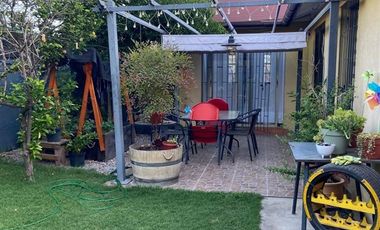 Casa en Arriendo en Villa Santa Elena