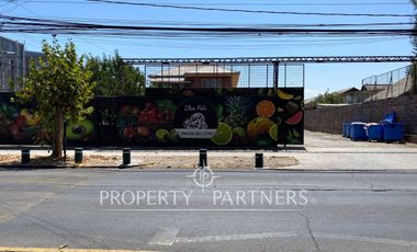 Terreno Comercial e Industrial Inofensivo con Galpón en Arriendo - Av. Lo Espejo, La Cisterna | 3.750 mt2