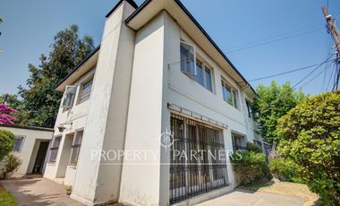 Casa en venta en Providencia Eliodoro Yañez