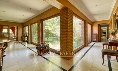 Casa estilo colonial, Norte y con gran terreno, San Damián