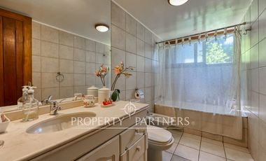 Casa estilo colonial, Norte y con gran terreno, San Damián