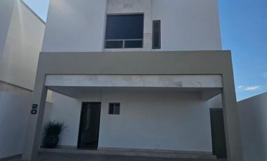 ATRACTIVA CASA EN SECTOR VIÑEDOS EN TORREÓN COAHUILA