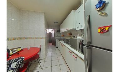 Casa en Excelente Barrio Residencial