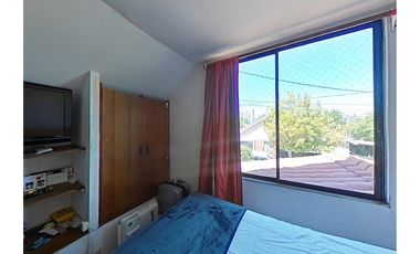 Casa en Excelente Barrio Residencial