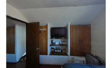 Casa en Excelente Barrio Residencial