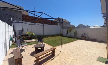 Casa Condominio/Amplio Terreno/Conectividad Total