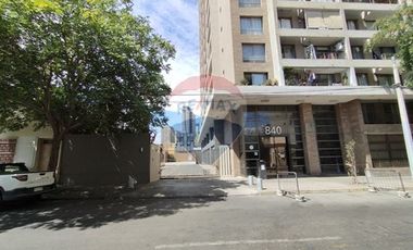 Vendo excelente estacionamiento en Santiago