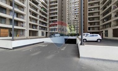 Vendo excelente estacionamiento en Santiago