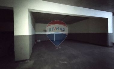 Vendo excelente estacionamiento en Santiago