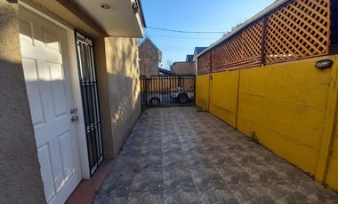 EN VENTA /Casa 3 DORMITORIOS / Villaseca Oriente
