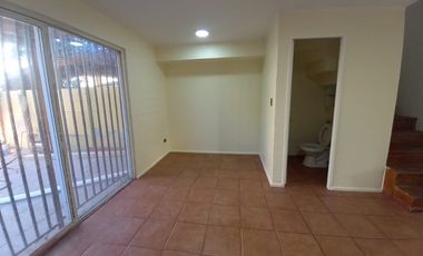 EN VENTA /Casa 3 DORMITORIOS / Villaseca Oriente