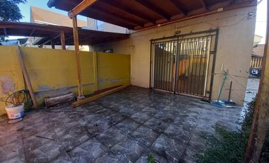 EN VENTA /Casa 3 DORMITORIOS / Villaseca Oriente