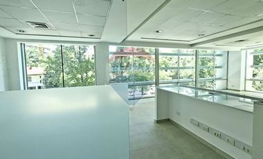 Planta libre / 3 estacionamientos / Norte