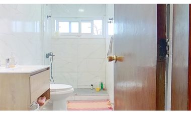 Casa venta, Miraflores Bajo, 700M2 Terreno