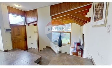 Casa venta, Miraflores Bajo, 700M2 Terreno