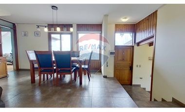 Casa venta, Miraflores Bajo, 700M2 Terreno