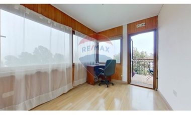 Casa venta, Miraflores Bajo, 700M2 Terreno