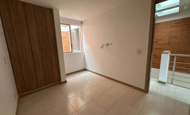 ARRIENDO de CASAS en SANTA ROSA DE CABAL