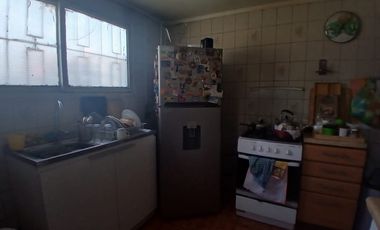 Venta de Amplia Casa 4 Dormitorios.  Excelente Ubicación