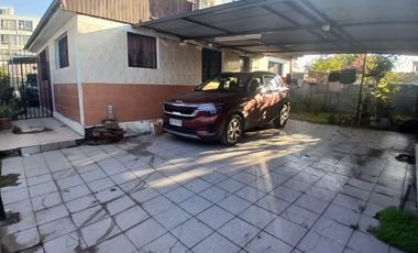 Venta de Amplia Casa 4 Dormitorios.  Excelente Ubicación