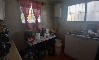 Venta de Amplia Casa 4 Dormitorios.  Excelente Ubicación