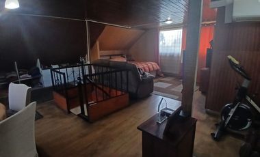 Venta de Amplia Casa 4 Dormitorios.  Excelente Ubicación