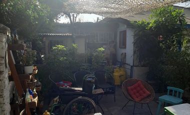Casa con Gran Terreno en Ñuñoa.  Precio Rebajado !!