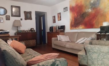 Casa con Gran Terreno en Ñuñoa.  Precio Rebajado !!