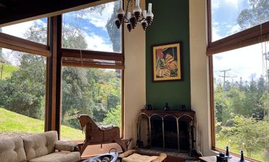 En Venta Hermosa Casa Campestre en condominio ubicado en Cajicá, Cundinamarca