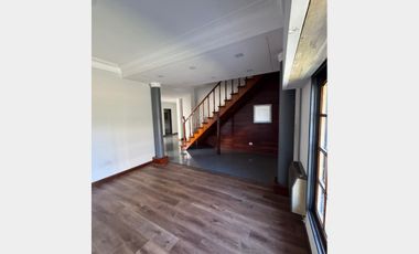 Casa  en Alquiler Ramos Mejia / La Matanza (B111 637)