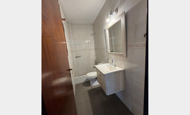 Casa  en Alquiler Ramos Mejia / La Matanza (B111 637)