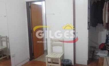 Venta Casa 3 Amb. Villa Luzuriaga  Con pileta y quincho