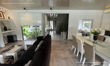 Casa en alquiler totalmente equipada de 5 ambientes en Altos de hudson II, Hudson, Berazategui