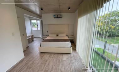 Casa en alquiler totalmente equipada de 5 ambientes en Altos de hudson II, Hudson, Berazategui