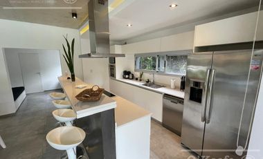 Casa en alquiler totalmente equipada de 5 ambientes en Altos de hudson II, Hudson, Berazategui