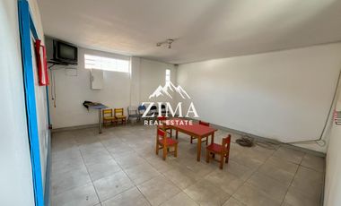 Local- almacén amplio de 1097m2 en Campoy