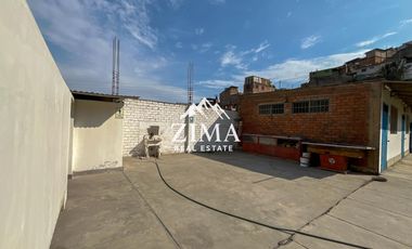 Local- almacén amplio de 1097m2 en Campoy