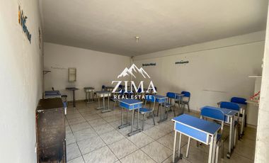 Local- almacén amplio de 1097m2 en Campoy