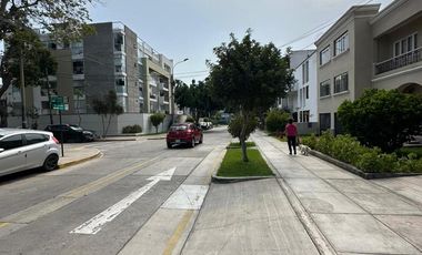 Flat De 1 Dormitorio En Alquiler En San Isidro  – Cerca Al Centro Financiero