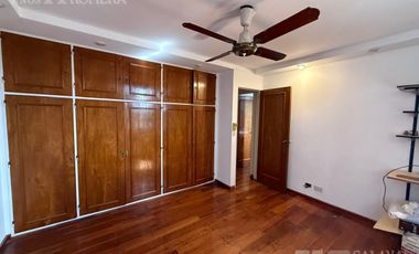 Casa 5 ambientes en olivos