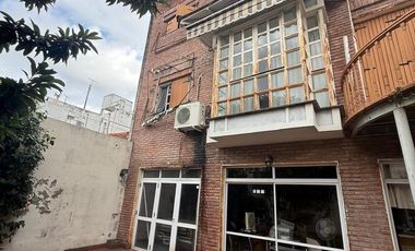 Casa 5 ambientes en olivos