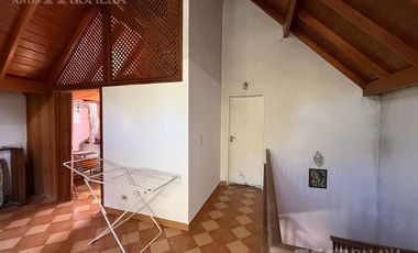 Casa 5 ambientes en olivos
