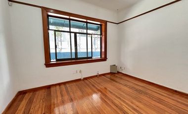CASA EN RENTA IDEAL PARA OFICINAS COL. CONDESA
