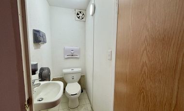 CASA EN RENTA IDEAL PARA OFICINAS COL. CONDESA