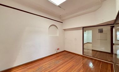 CASA EN RENTA IDEAL PARA OFICINAS COL. CONDESA