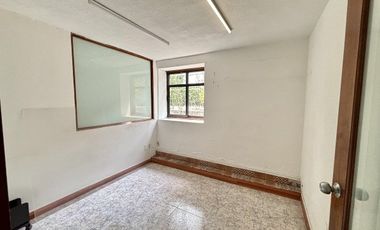 CASA EN RENTA IDEAL PARA OFICINAS COL. CONDESA