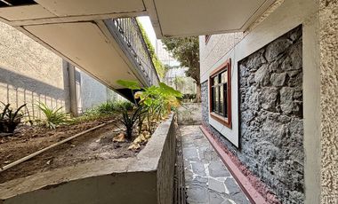 CASA EN RENTA IDEAL PARA OFICINAS COL. CONDESA