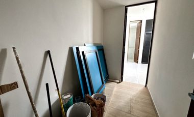 Casa con alberca en renta en Privada Olivia
