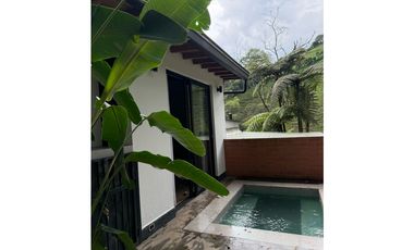 Venta de Casa Campestre en La Doctora , Sabaneta