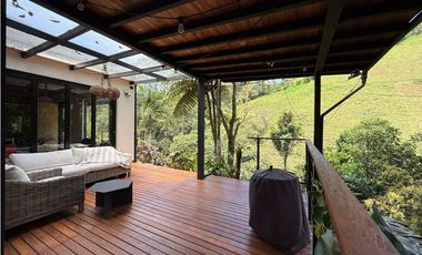 Venta de Casa Campestre en La Doctora , Sabaneta